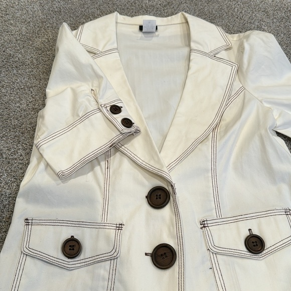 Short Sleeved Blazer - Picture 3 of 5